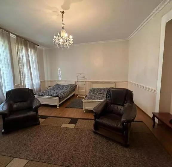پانسیون Guest House Amazon