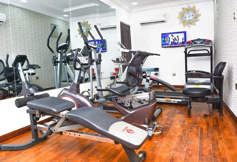 هتل Crystal House