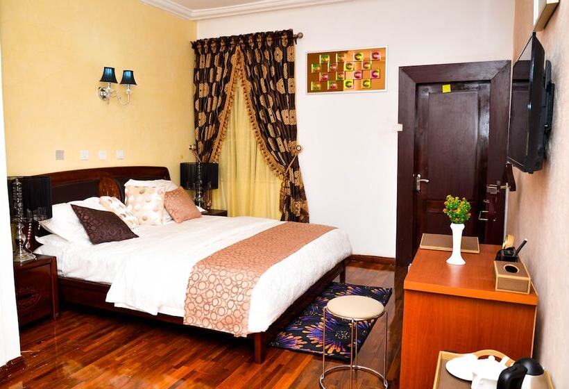 هتل Crystal House