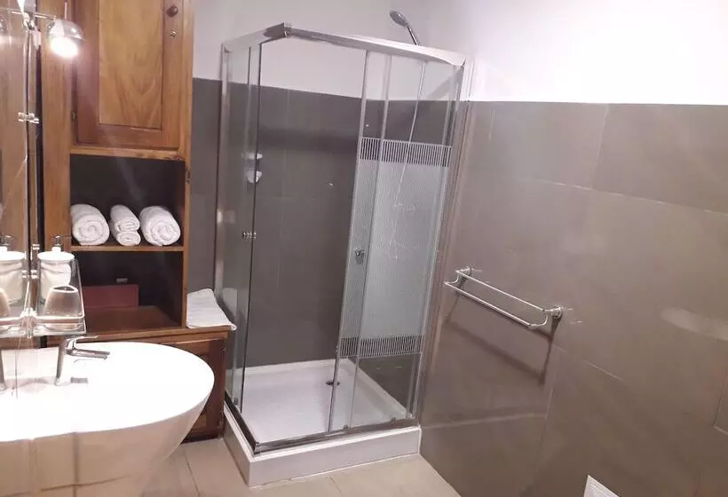 پانسیون Lodje