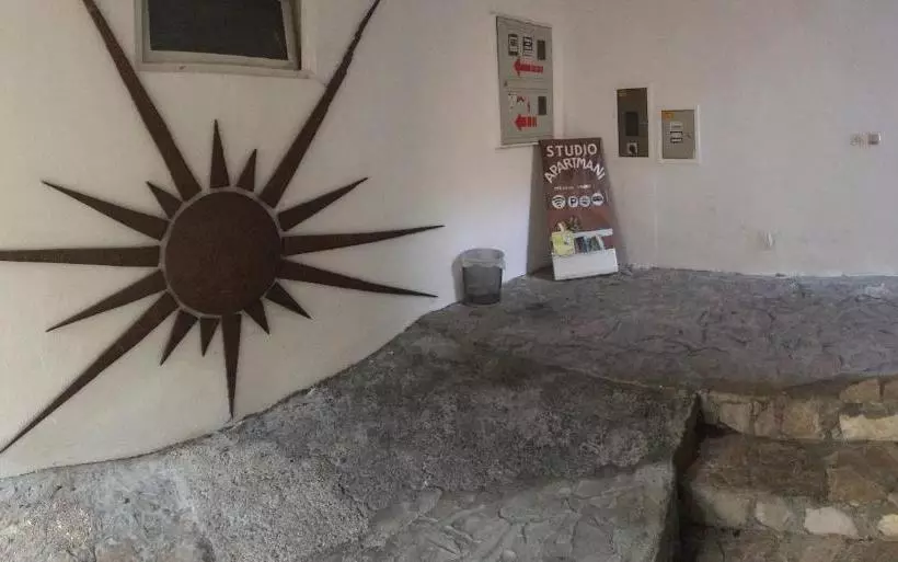 Apartments & Hostel Zdrava Hrana