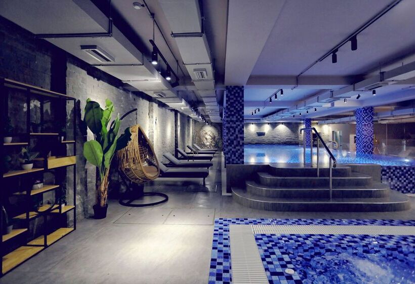 فندق Velipoja Grand Europa Resort, Affiliated By Melia