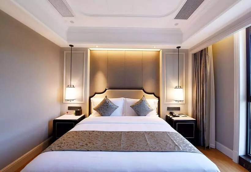 Hotelli Ramada Plaza By Wyndham Wenzhou