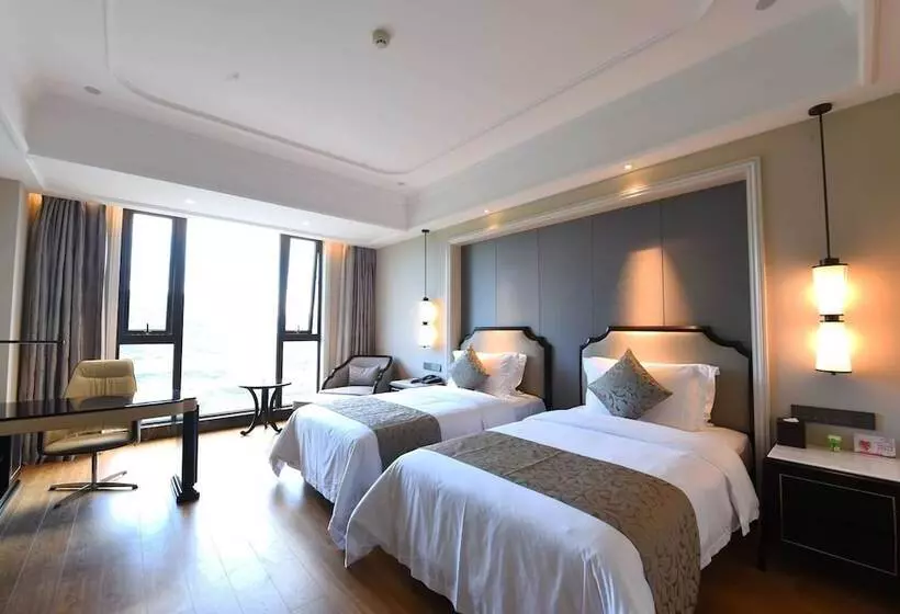 Hotelli Ramada Plaza By Wyndham Wenzhou