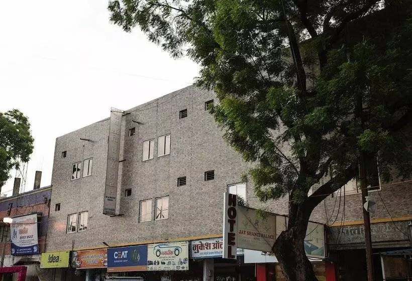 ホテル Spot On 23725 Jay Shanti Palace