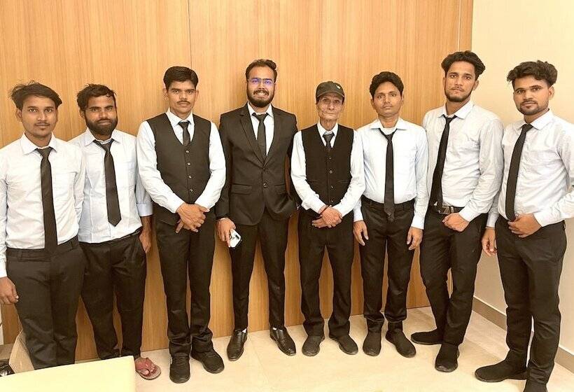 فندق Sugar Stars Inn