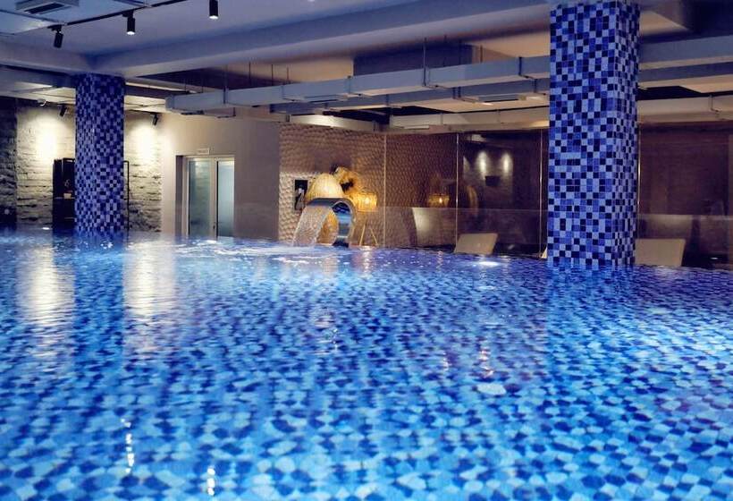 فندق Velipoja Grand Europa Resort, Affiliated By Melia