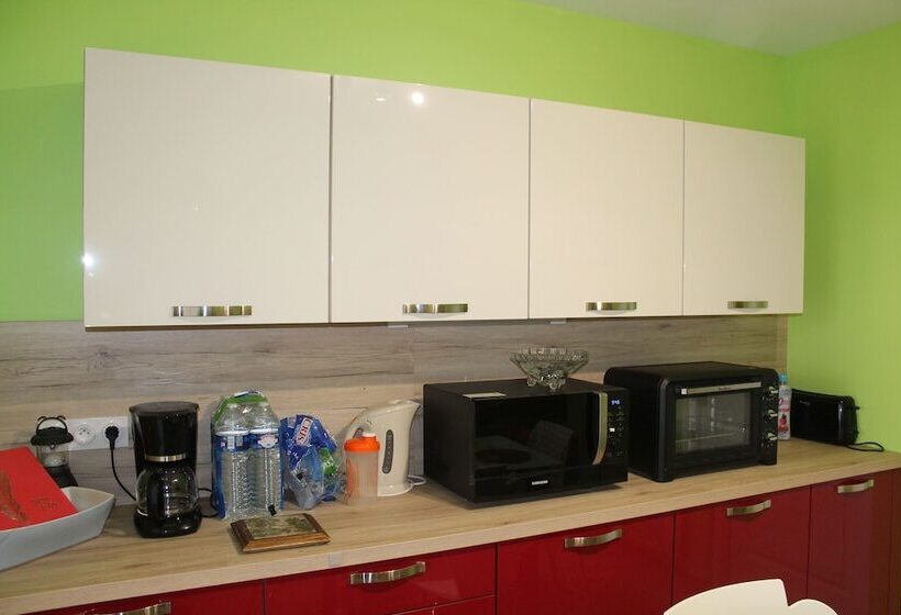 پانسیون B&b La Garona