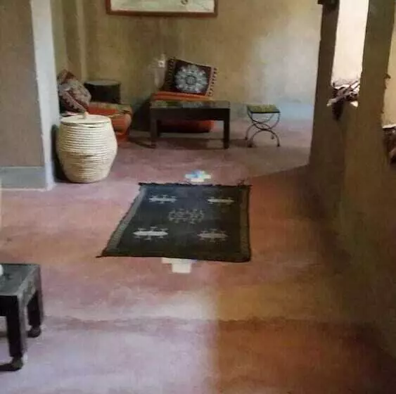 Majatalo Dar Talhaya