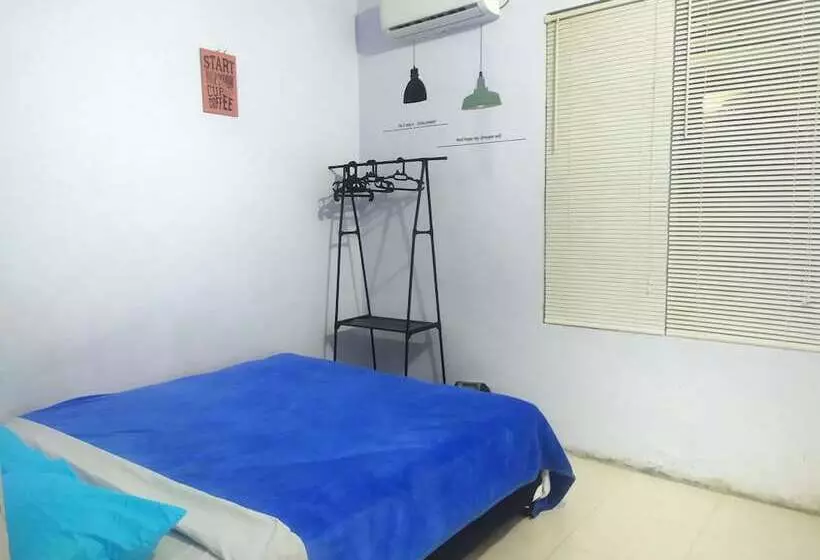 تختخواب و صبحانه Robiu Homestay