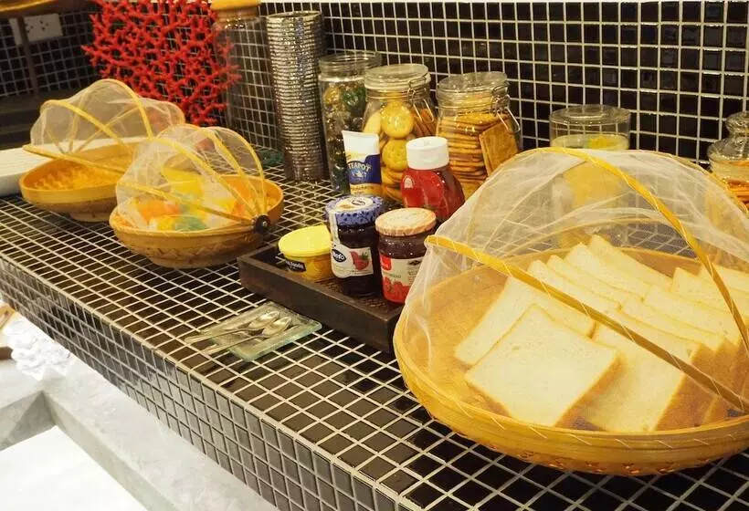 Hanuman Vip Hostel   Sha Plus