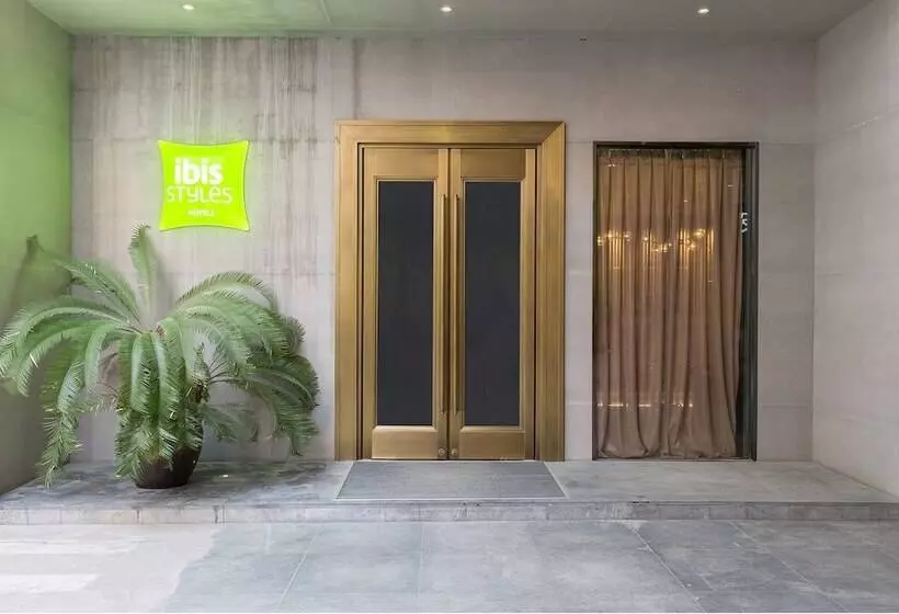 ホテル Ibis Styles Zhengzhou International Convention And Exhibitio