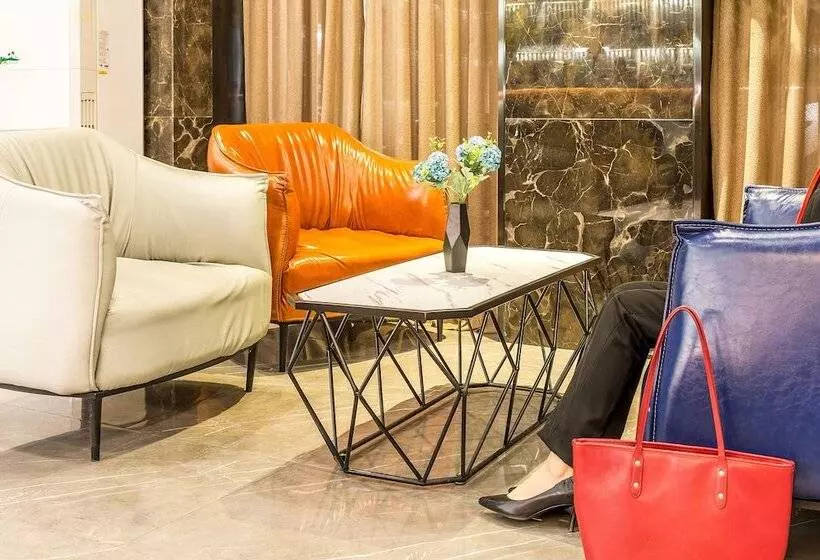 ホテル Ibis Styles Zhengzhou International Convention And Exhibitio