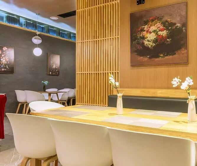 ホテル Ibis Styles Zhengzhou International Convention And Exhibitio