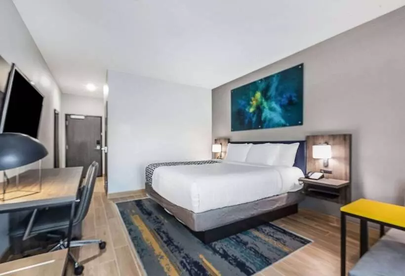 هتل La Quinta Inn & Suites By Wyndham Galveston West Seawall