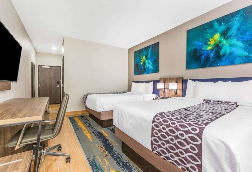 هتل La Quinta Inn & Suites By Wyndham Galveston West Seawall