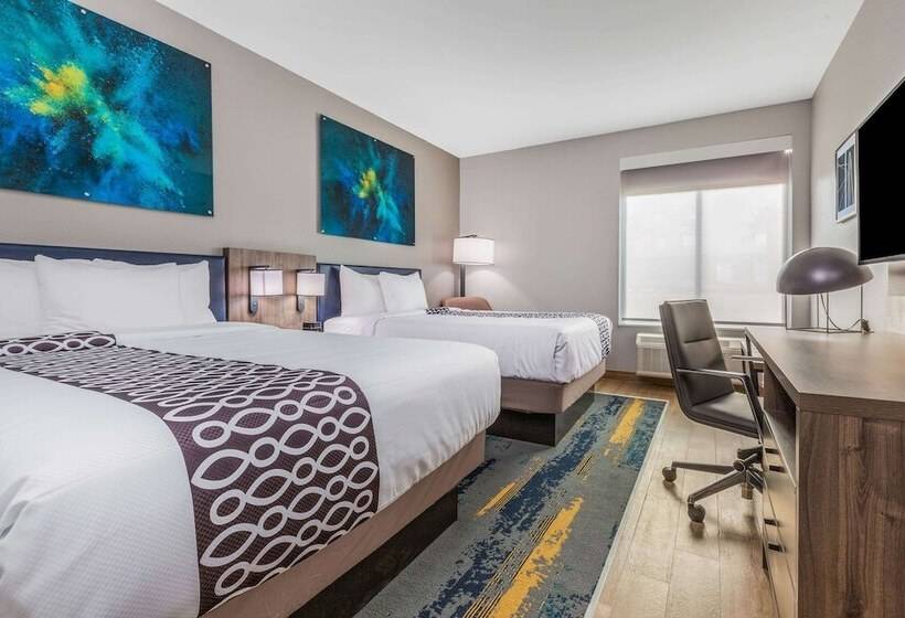 هتل La Quinta Inn & Suites By Wyndham Galveston West Seawall