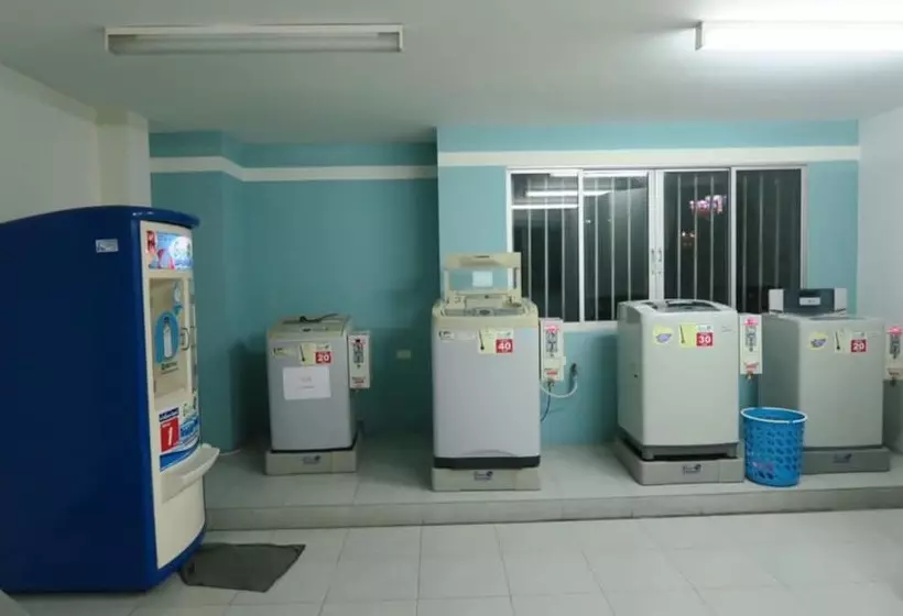 Mee Sook Hotel And Residence