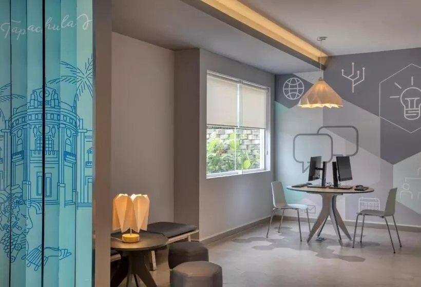 ホテル One Tapachula