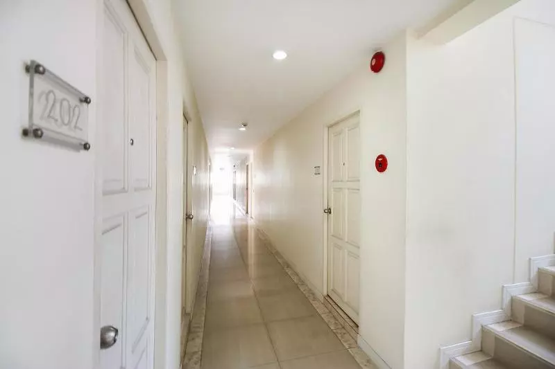 Mee Sook Hotel And Residence