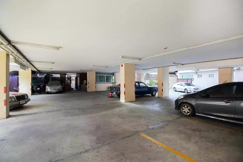 Mee Sook Hotel And Residence