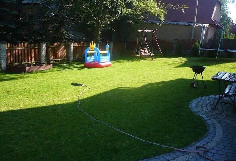 펜션 Smyrecek Centrum Bukowiny