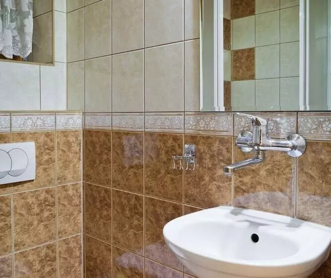 Majatalo Smyrecek Centrum Bukowiny