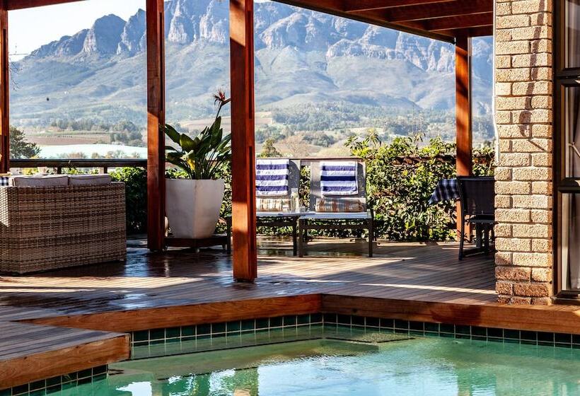 بنسيون Wellington Country House