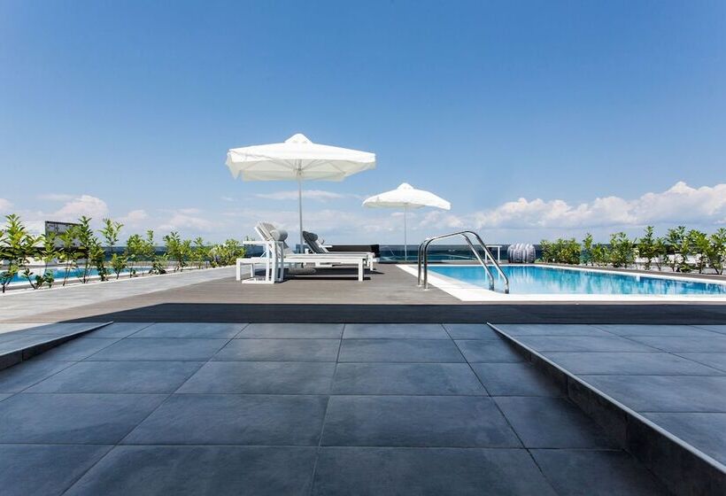 Resort Crystal Villas & Suites