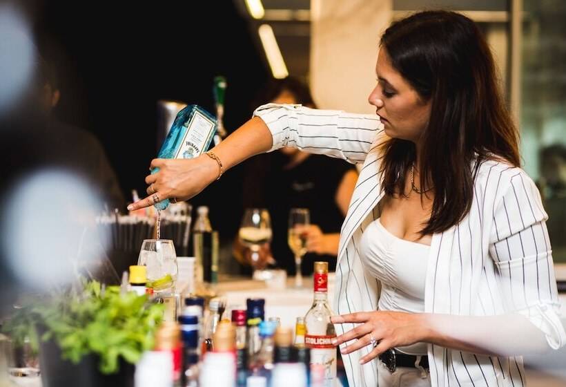 Resort Crystal Villas & Suites