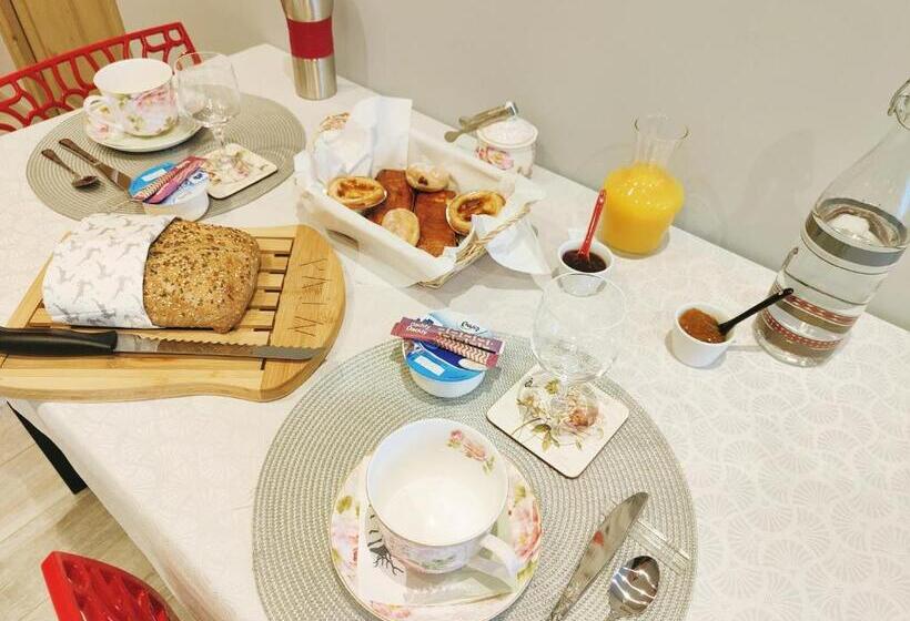 تختخواب و صبحانه La Saint Martinoise