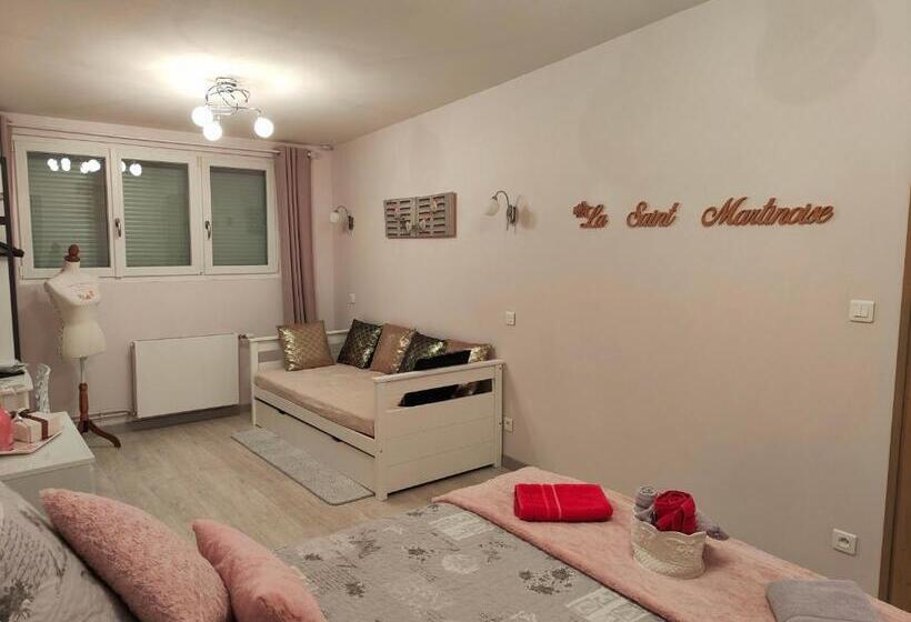 تختخواب و صبحانه La Saint Martinoise