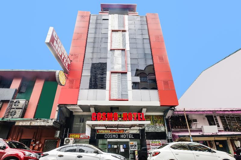 Cosmo Hotel   Padre Campa