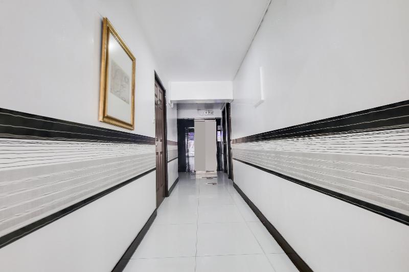 Cosmo Hotel   Padre Campa