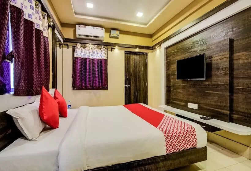 ホテル Grand Murud By Oyo Rooms