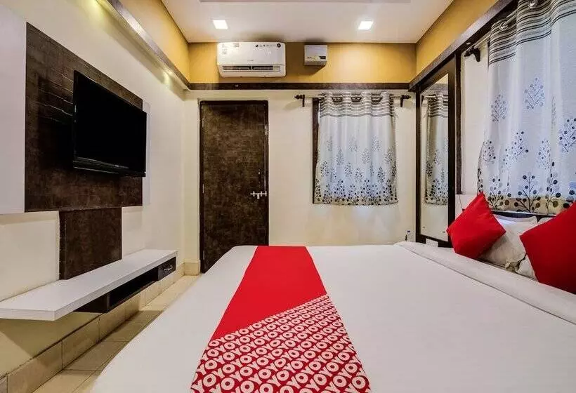 ホテル Grand Murud By Oyo Rooms