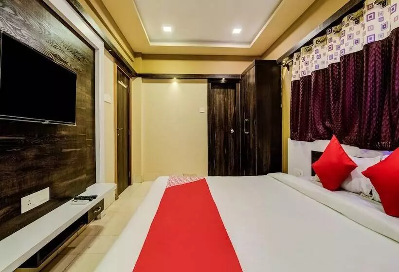ホテル Grand Murud By Oyo Rooms