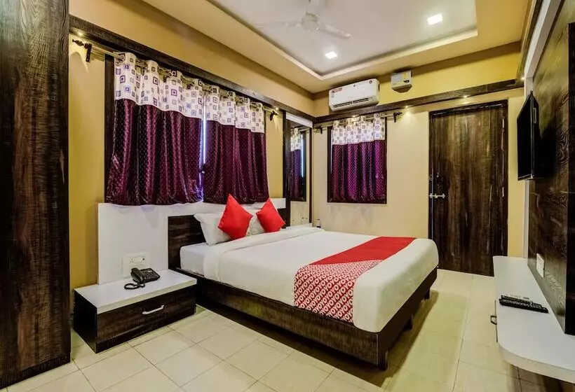 ホテル Grand Murud By Oyo Rooms