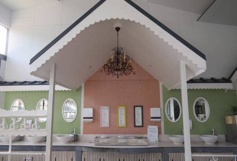 هتل King's Garden Villa