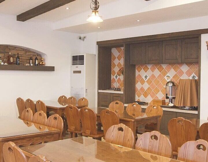 هتل King's Garden Villa