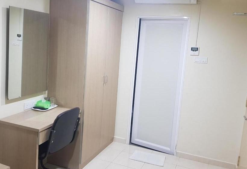 בית מלון כפרי Sri Sena