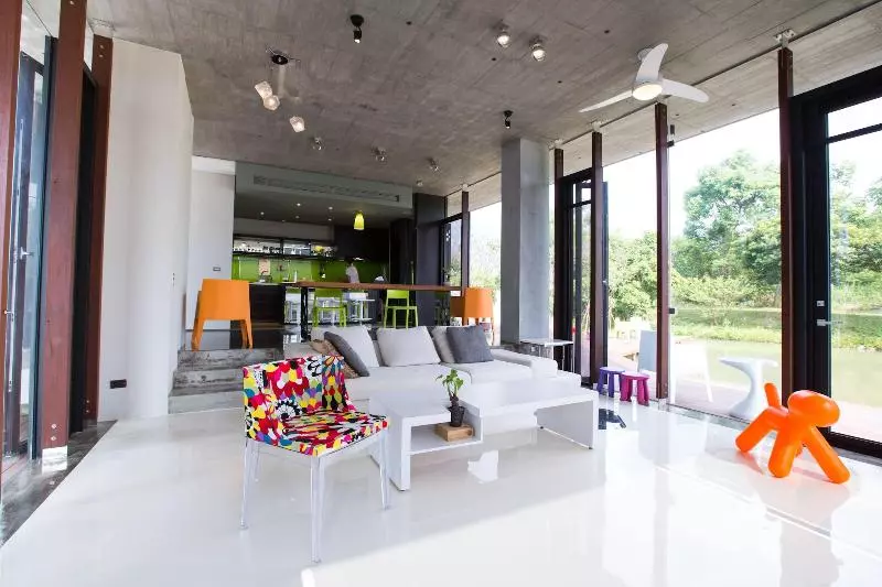 پانسیون God Island Bed And Breakfast
