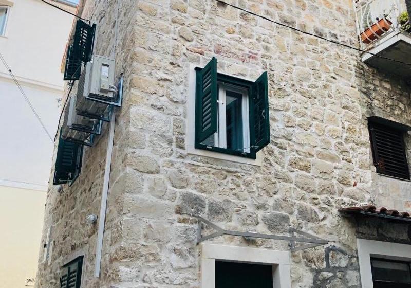 بنسيون Peasant´s Palace