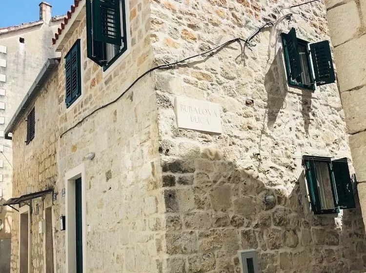 Pensión Peasant´s Palace