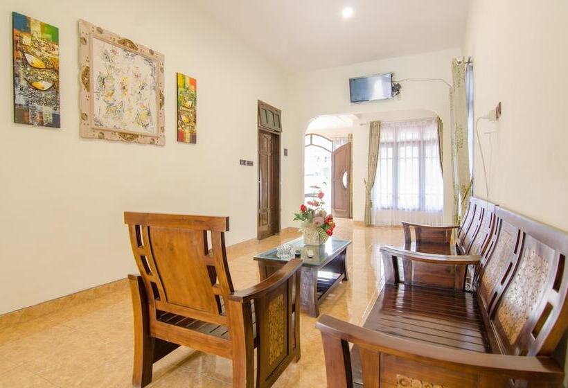 پانسیون Shakila Guest House