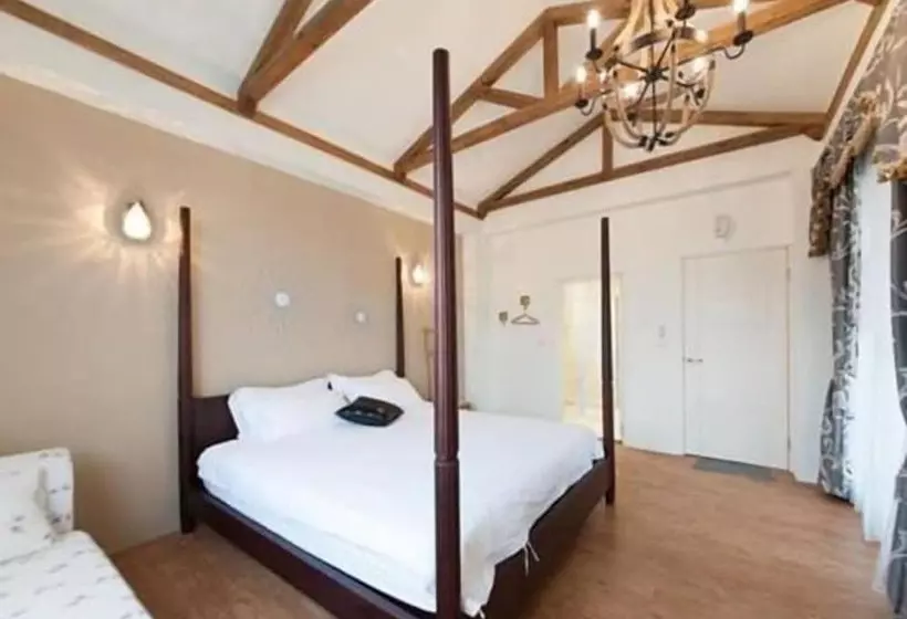پانسیون Vbear Homestay