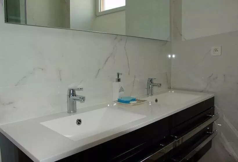 Bed and Breakfast Les Chambres Du Chapitre