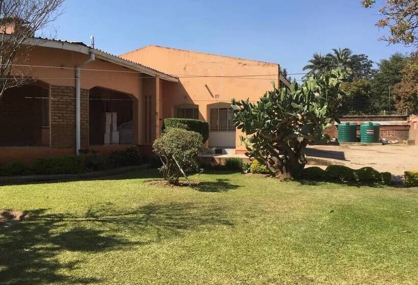 Bed and Breakfast Lodge Mungo