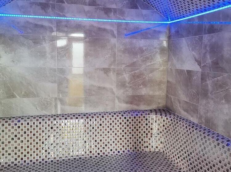 בית מלון כפרי Alexander