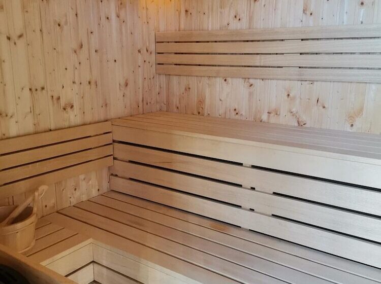 בית מלון כפרי Alexander